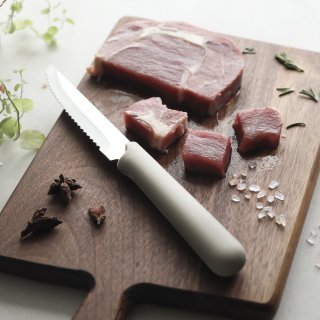 Steak knife - سكين شريحة لحم